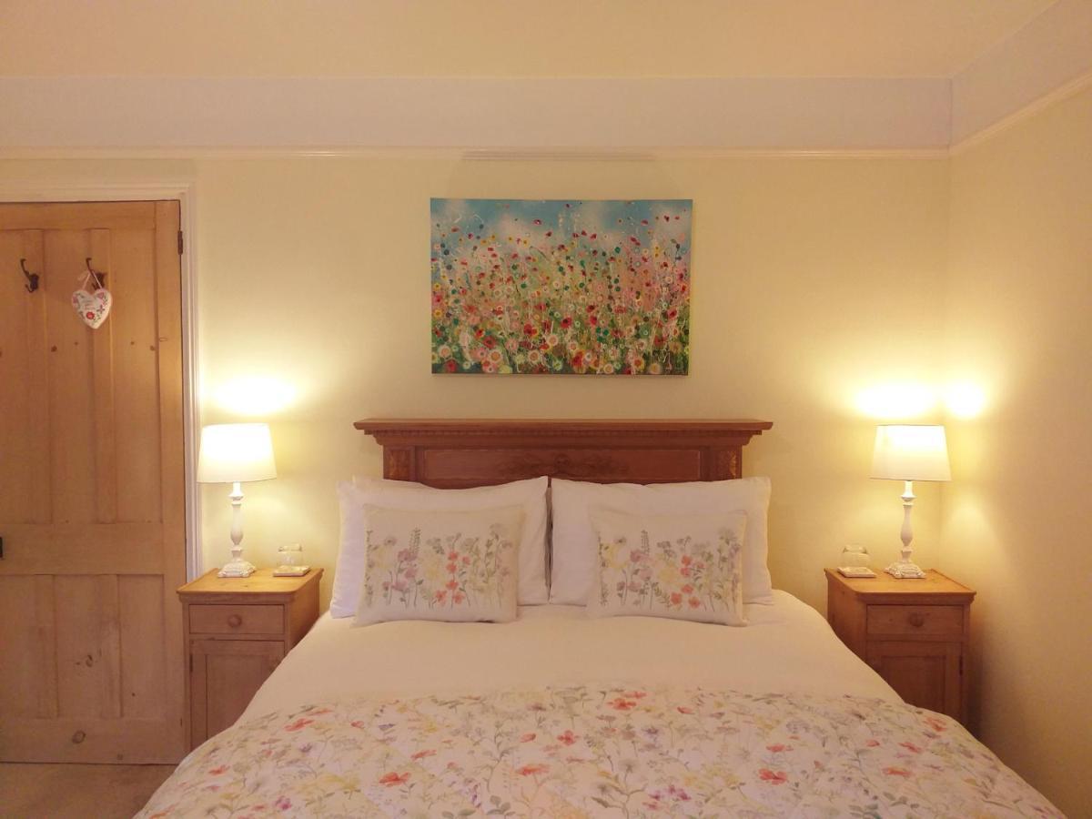 Lobhill Farmhouse Bed And Breakfast And Self Catering Accommodation Okehampton Εξωτερικό φωτογραφία